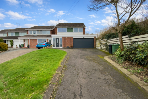 3 bedroom detached house for sale, Tibberton Close, Halesowen B63
