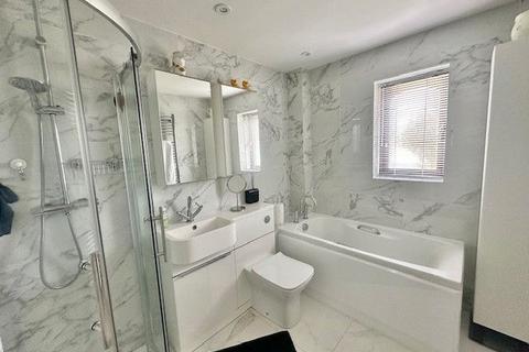 3 bedroom end of terrace house for sale, Drakes Gardens, Drakes Avenue, Exmouth, EX8 4AD