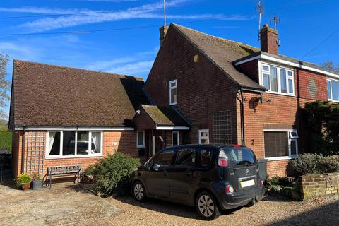 4 bedroom semi-detached house for sale, Old Brickyard, Rye
