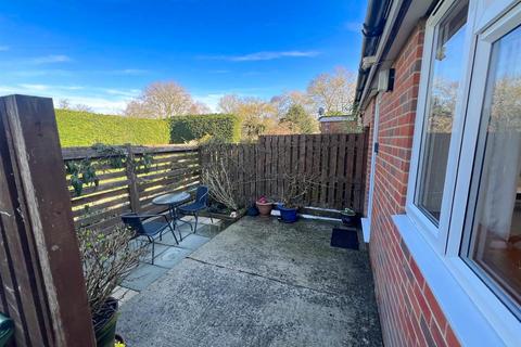 4 bedroom semi-detached house for sale, Old Brickyard, Rye