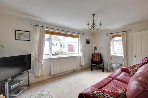 4 bedroom semi-detached house for sale, Old Brickyard, Rye