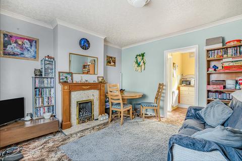 2 bedroom semi-detached house for sale, Arthur Street, Warwickshire CV8