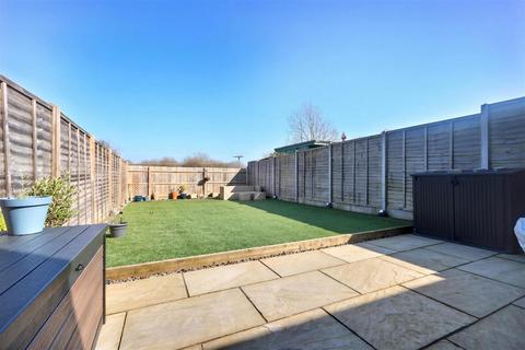 3 bedroom semi-detached house for sale, Mallow Drive, Stone Cross, Pevensey