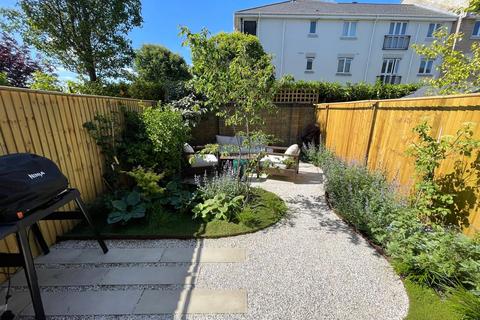 undefined, Bevin Square, SW17
