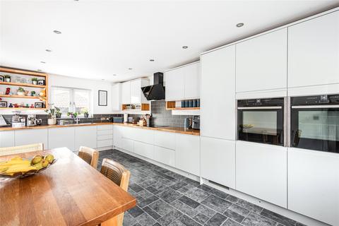 4 bedroom detached house for sale, Colindale Street, Monkston Park, Milton Keynes, Buckinghamshire, MK10