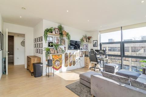 1 bedroom flat for sale, Silbury Boulevard, Milton Keynes, Buckinghamshire, MK9