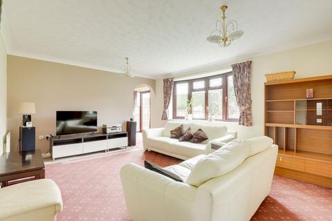 undefined, Barndale Close, Nottingham NG2