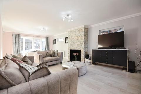 6 bedroom detached house for sale, Laindon Road, BILLERICAY