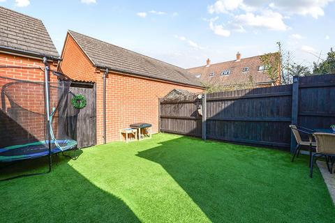 3 bedroom end of terrace house for sale, Russett Close, Ashford TN23