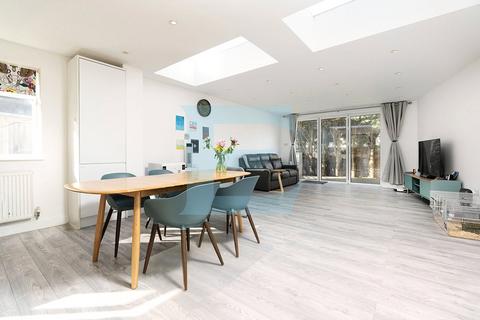 undefined, Salcombe Gardens, Mill Hill, London, NW7