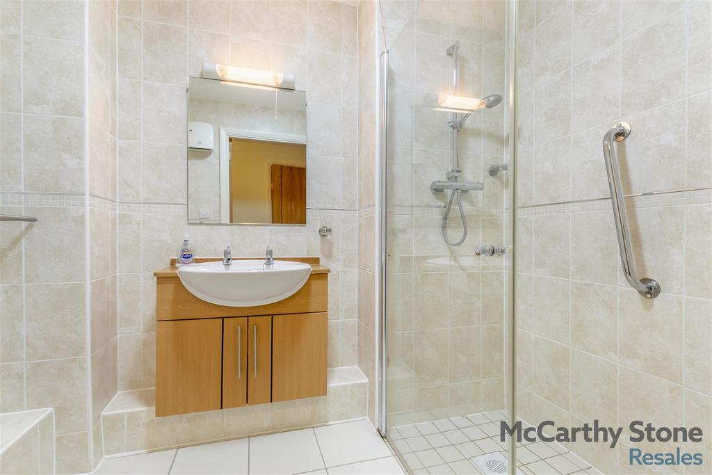 8680519-interior03.jpg
