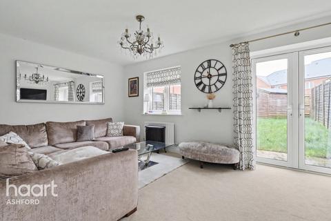 undefined, Shearwater Close, Ashford