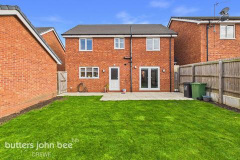 4 bedroom detached house for sale, Alfred King Close, Crewe