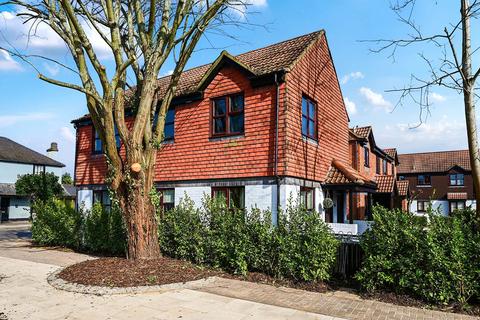 1 bedroom flat for sale, Englefield Close, Surrey TW20