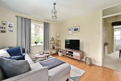 1 bedroom flat for sale, Englefield Close, Surrey TW20