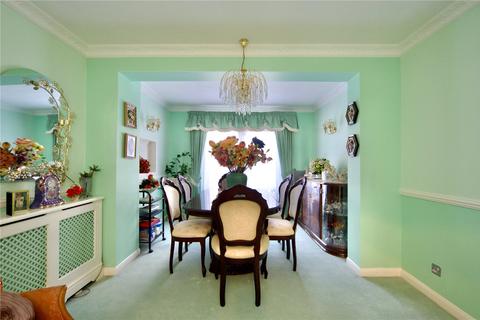 4 bedroom end of terrace house for sale, Westrow Drive, Barking, IG11