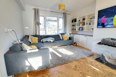 undefined, Weston Grove, Bromley BR1