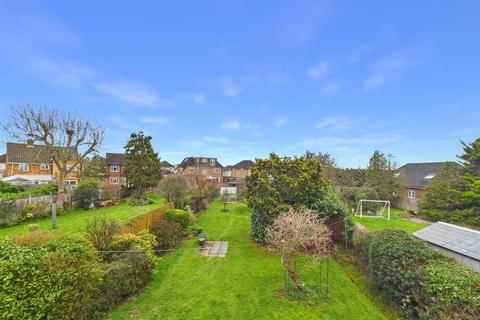 undefined, Old Hatch Manor, Ruislip HA4