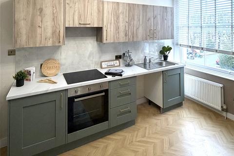 2 bedroom apartment to rent, Rockley Road, London, W14