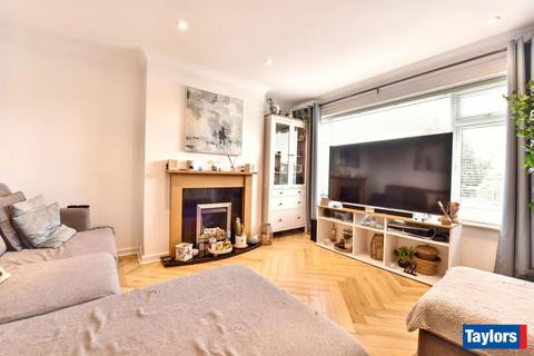 undefined, Lowe Drive, Kingswinford DY6