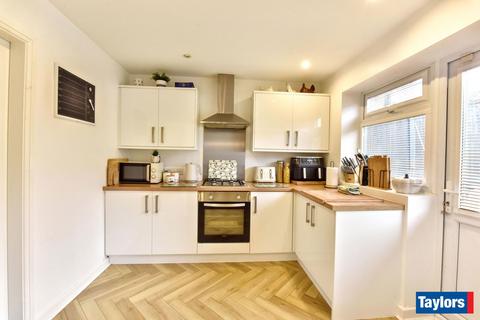 undefined, Lowe Drive, Kingswinford DY6