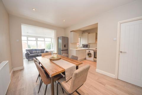 3 bedroom semi-detached house for sale, Lessingham Avenue, Swinley, Wigan, WN1 2HX