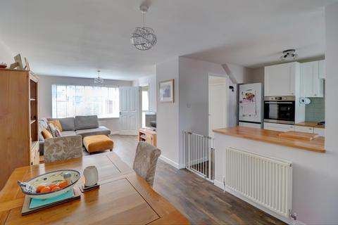 3 bedroom semi-detached house for sale, Heathfield Road, Bideford