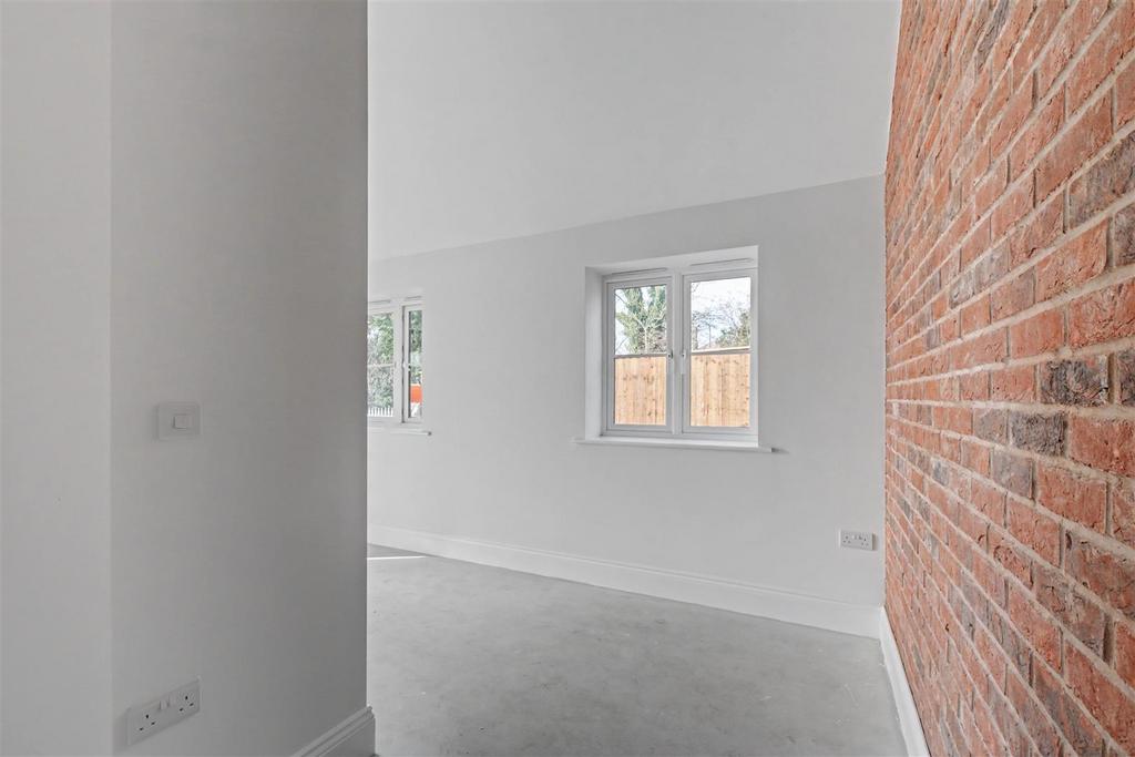 Hallway 3.jpeg