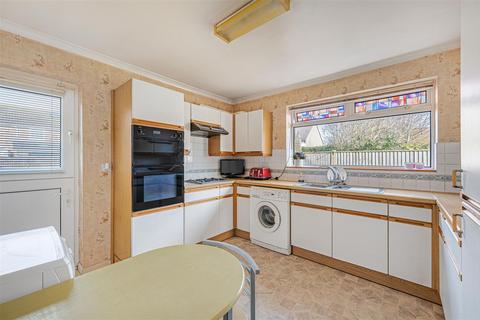 2 bedroom semi-detached bungalow for sale, Seaview Avenue, Peacehaven