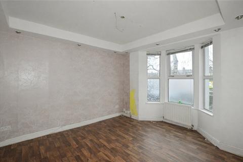 3 bedroom terraced house for sale, Downsell Road, London, E15