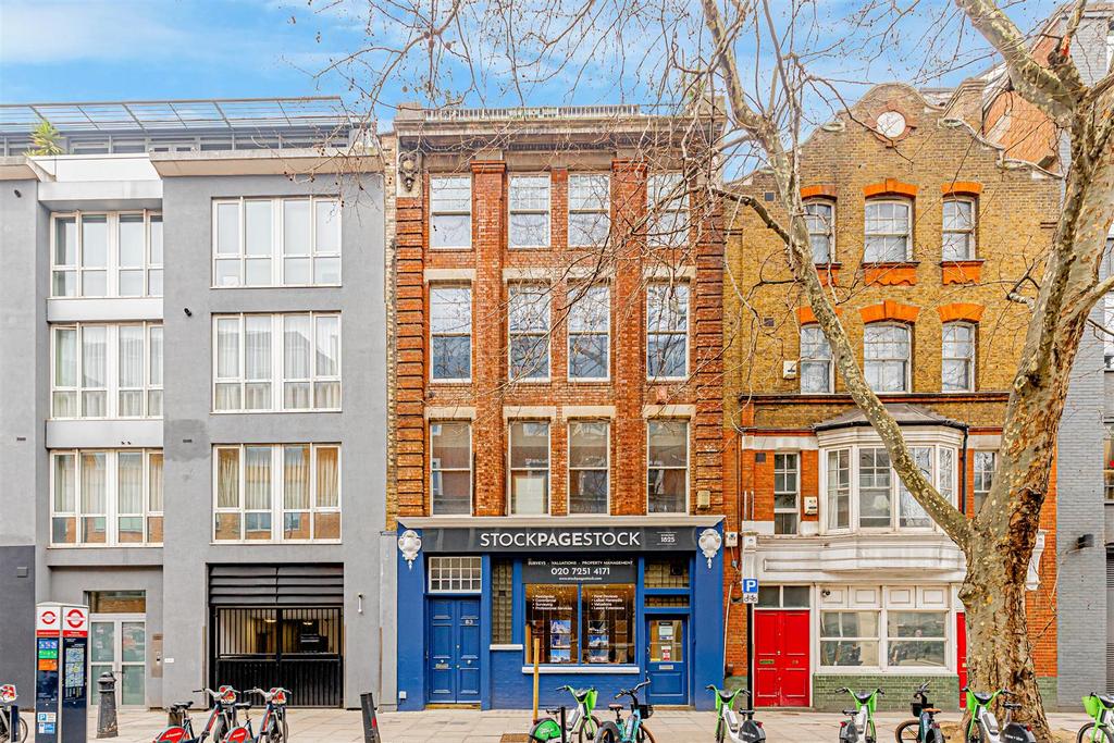 Goswell Road (2).jpg