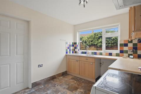 3 bedroom detached house for sale, Fairfield Road, Chesterfield