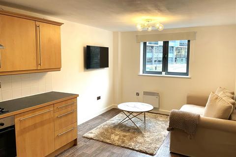 1 bedroom flat to rent, Velocity East, City Walk