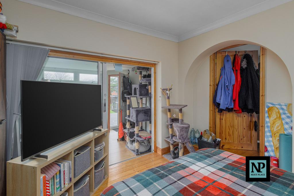 Reception Room / Bedroom