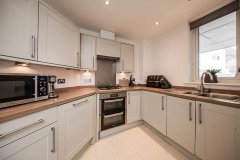 2 bedroom ground floor flat for sale, Spring Walk, Tunbridge Wells