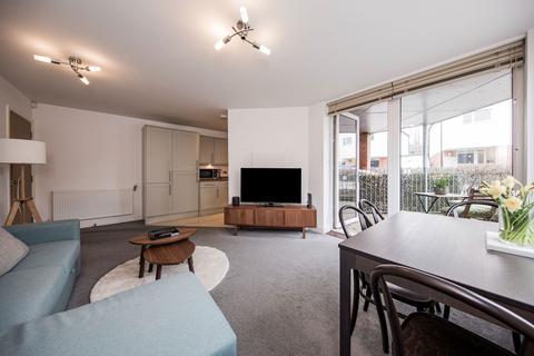 2 bedroom ground floor flat for sale, Spring Walk, Tunbridge Wells