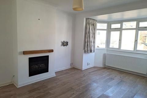 1 bedroom apartment to rent, Grove Crescent, Kingston Upon Thames, KT1