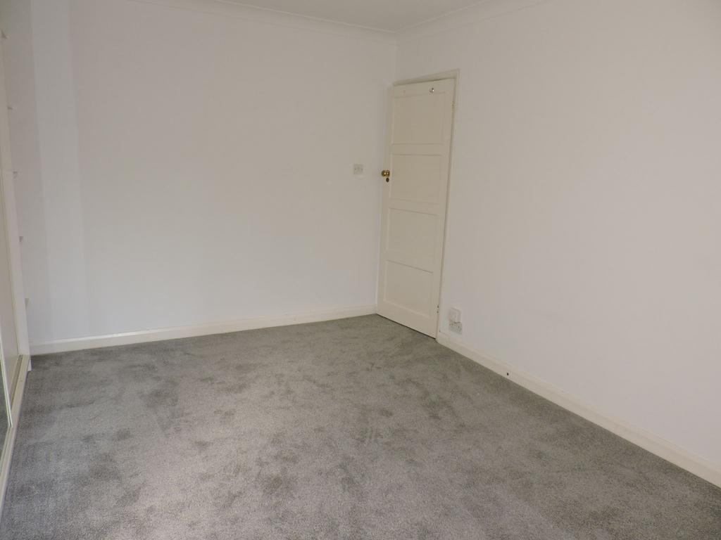 Photograph 9