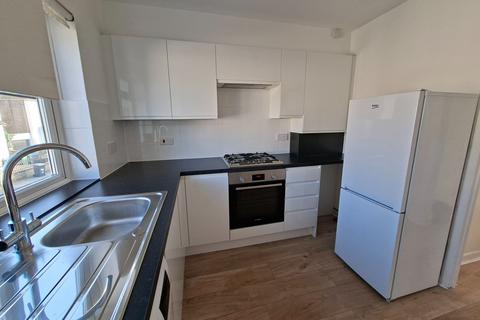 undefined, Grove Crescent, Kingston Upon Thames, KT1