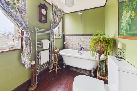 4 bedroom semi-detached house for sale, Regent Street, New Basford, Nottingham