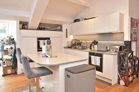 3 bedroom flat for sale, Springfield Avenue, Springfield Court Springfield Avenue, HG1