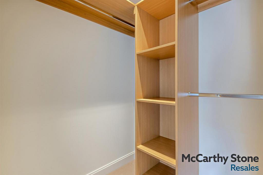 8681010-interior08-800.jpg