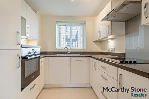 2 bedroom apartment for sale, Olivier Place, Hart Close, Wilton, Salisbury