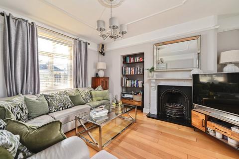 3 bedroom terraced house for sale, Field View, Feltham TW13