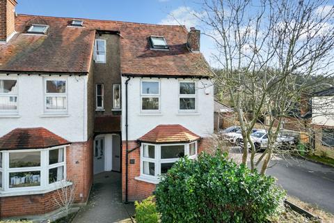 Coverts Road, Claygate, KT10