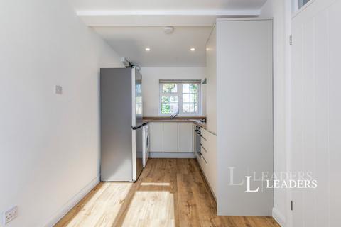 undefined, Gunners Gate, Vicarage Lane, Capel, RH5