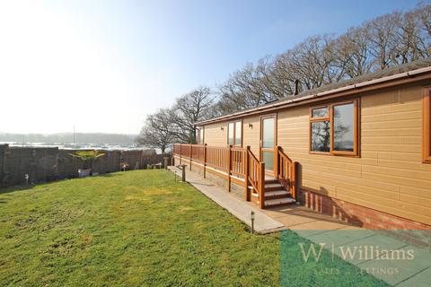 3 bedroom park home for sale, Medina Park, Folly Lane, Whippingham, Isle of Wight