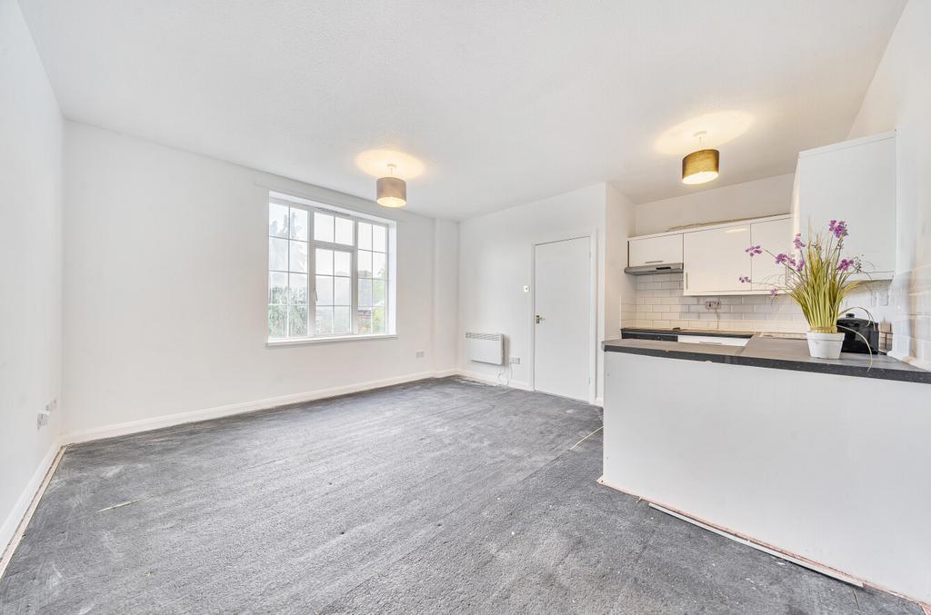 1365350-6-68e7e7c...