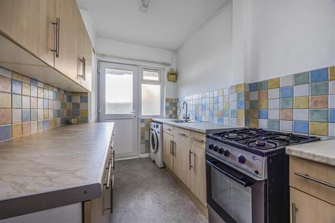 2 bedroom flat for sale, London Road, Portsmouth PO2