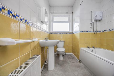 2 bedroom flat for sale, London Road, Portsmouth PO2